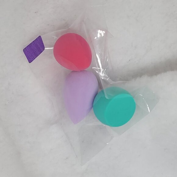 NWOT | 3pc Mini Beauty Blenders - Picture 1 of 1
